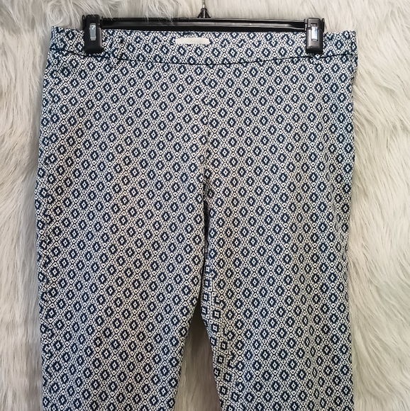 H&M Blue and White Pattern Stretchy Cropped Pants Size 12 - Picture 5 of 14